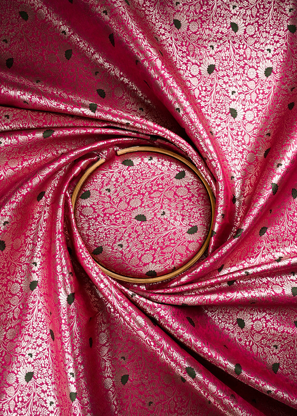 Pink Banarasi Brocade Fabric With All Over Thread And Zari Handloom 24619