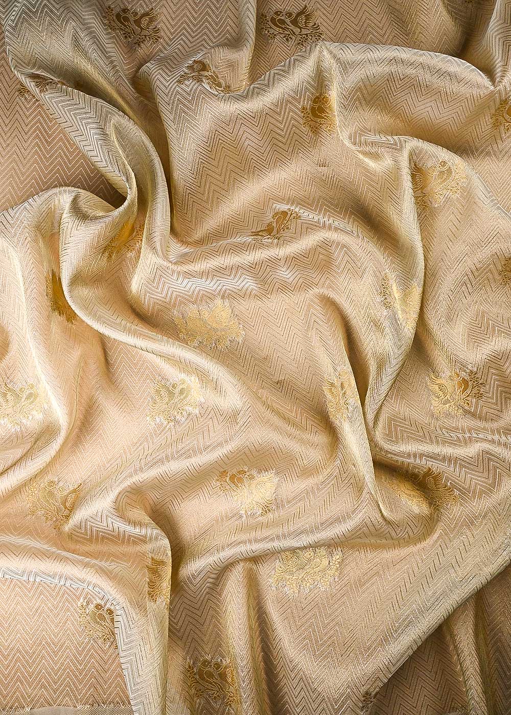 Golden Dyeable Tissue Fabric With All Over Zari Handloom 24706