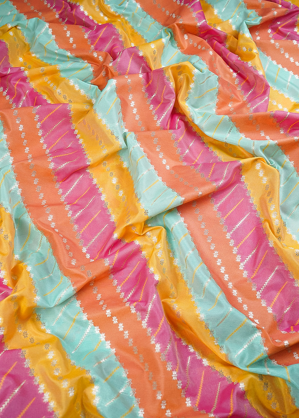 Pink Banarasi Brocade Fabric With All Over Zari Handloom 24759
