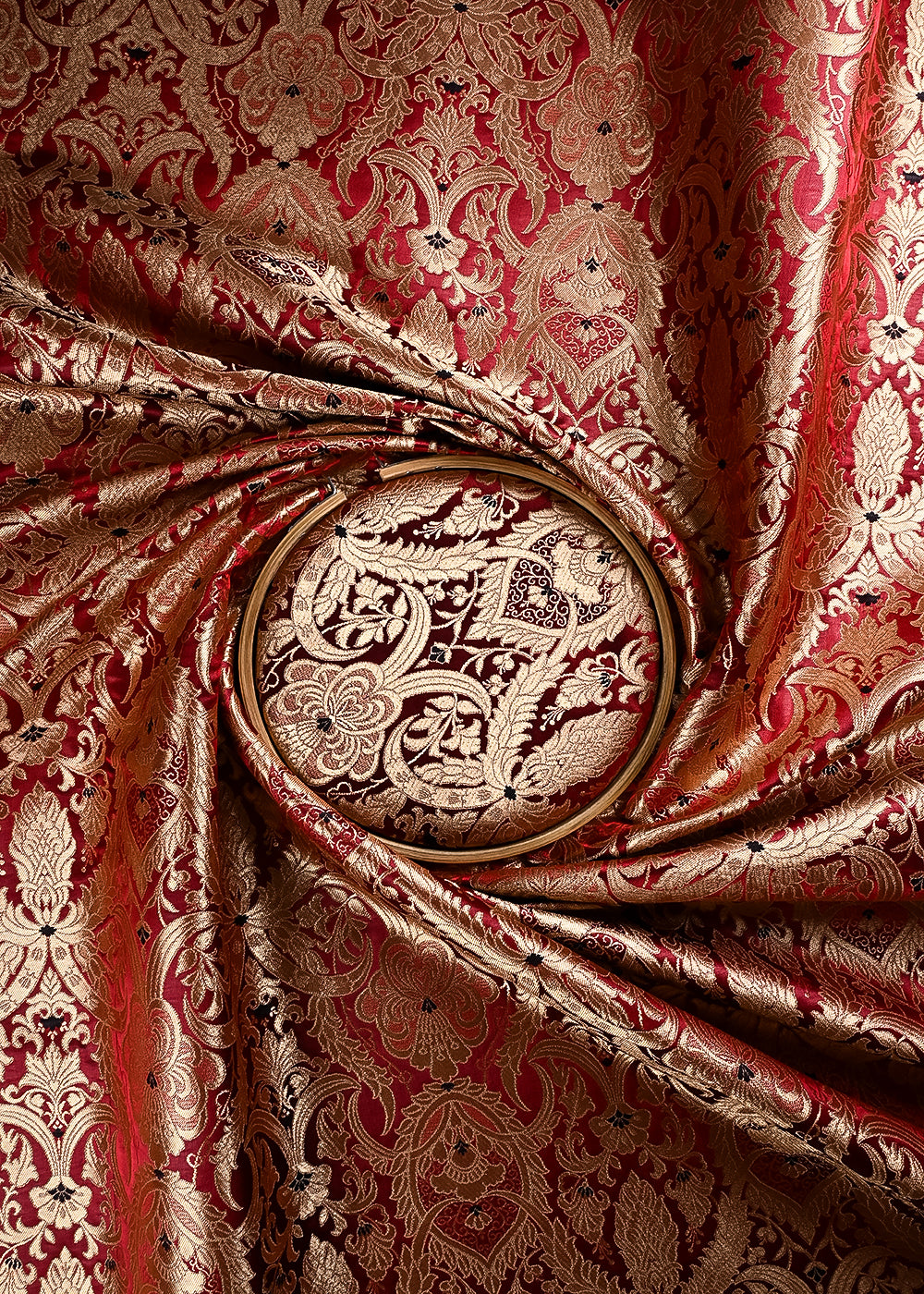 Maroon Banarasi Brocade Fabric With All Over Thread And Zari Handloom 24798