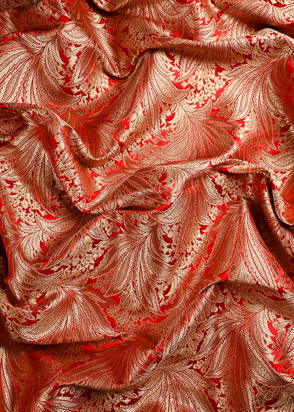 Red Banarasi Brocade Fabric With All Over Thread And Zari Handloom 24804