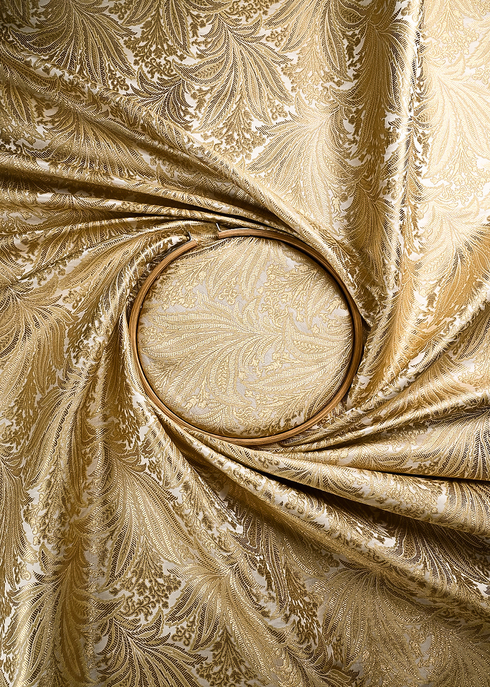 Off White Banarasi Brocade Fabric With All Over Thread And Zari Handloom 24806