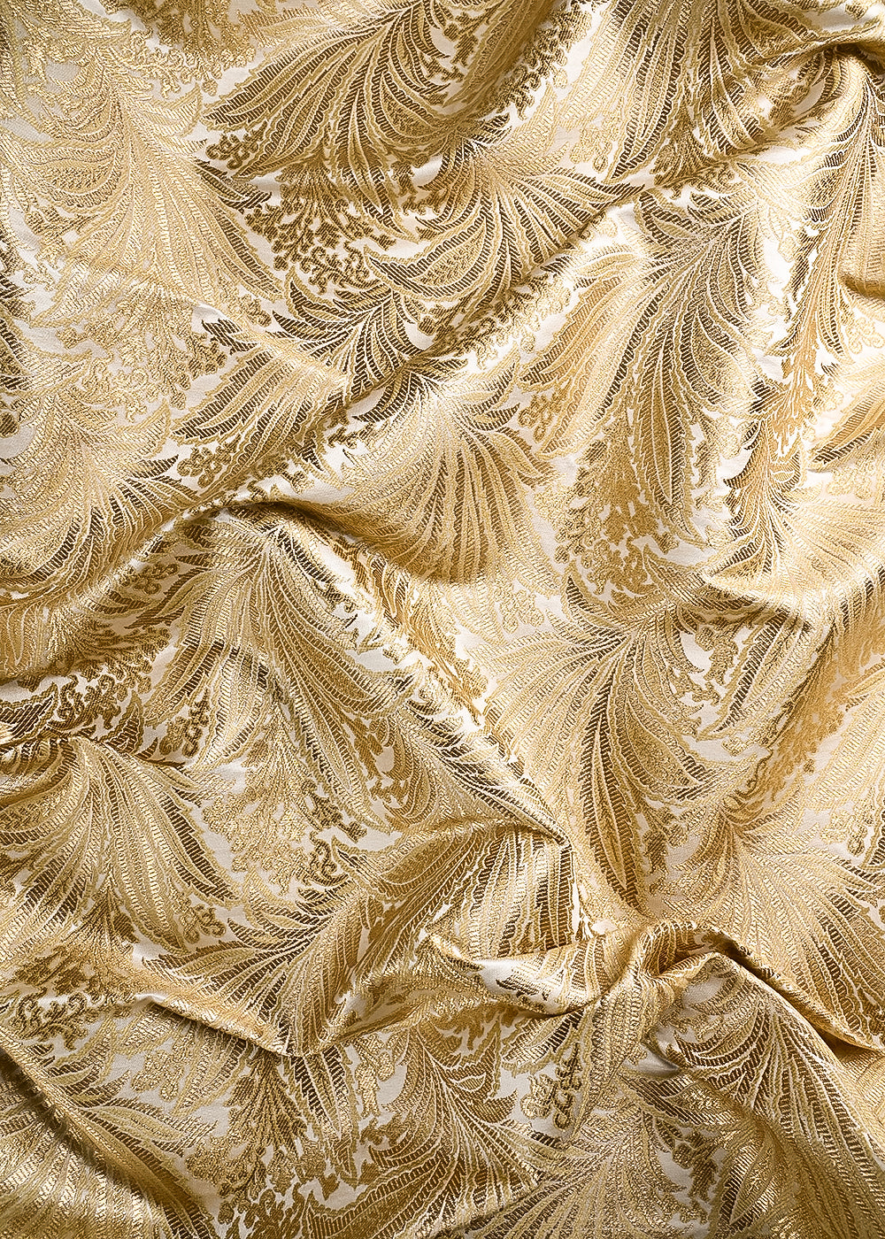 Off White Banarasi Brocade Fabric With All Over Thread And Zari Handloom 24806
