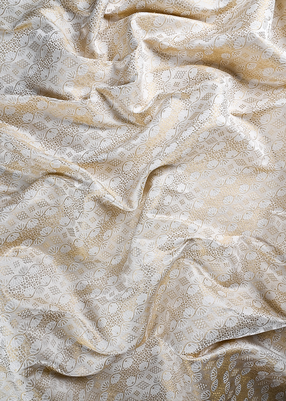 White Dyeable Silk Fabric With All Over Zari And Thread Handloom 24808