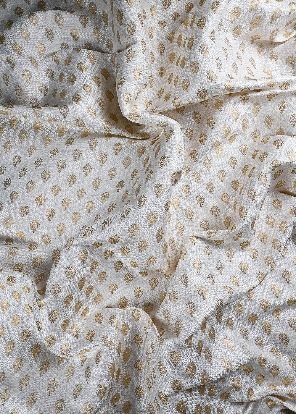 White Dyeable Silk Fabric With All Over Zari And Thread Handloom 24809