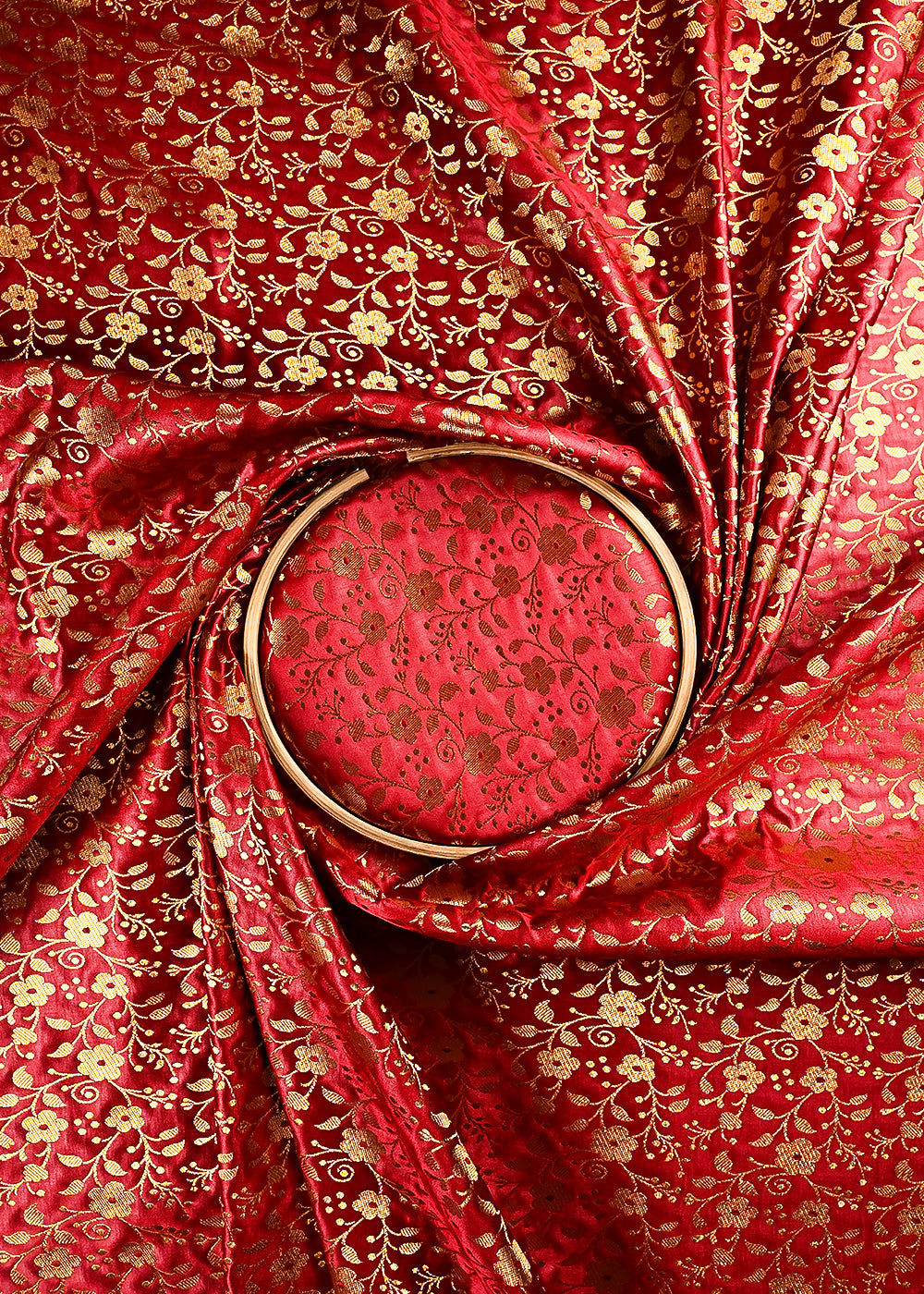 Maroon Banarasi Brocade Fabric With All Over Thread And Zari Handloom 24923