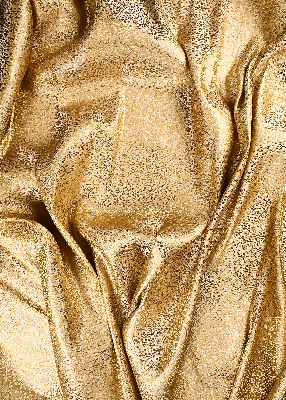 Beige Banarasi Brocade Fabric With All Over Thread And Zari Handloom 24925