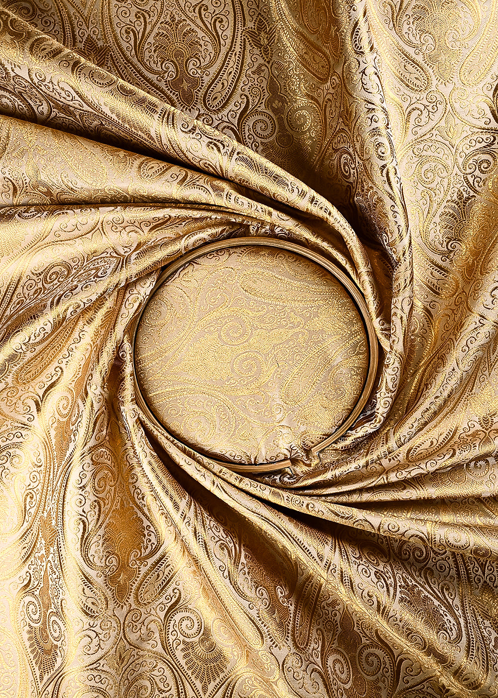 Beige Banarasi Brocade Fabric With All Over Thread And Zari Handloom 24929