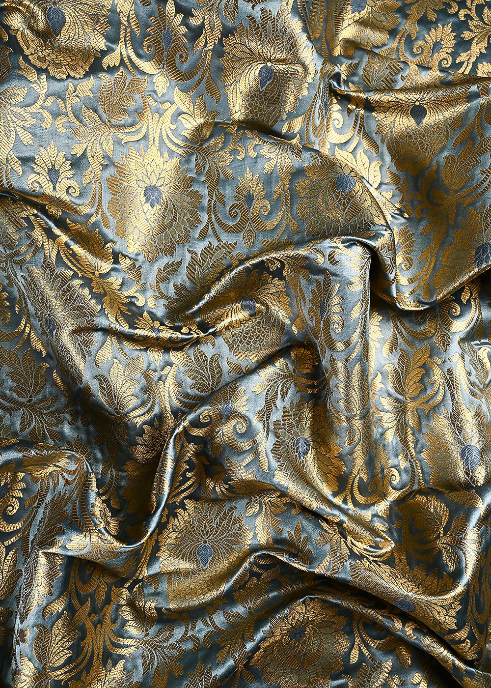 Grey Banarasi Brocade Fabric With All Over Thread And Zari Handloom 24946