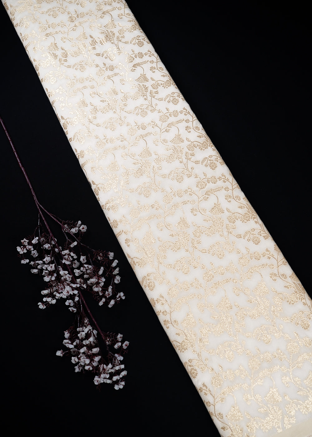 White Dyeable Silk Fabric With All Over Zari Handloom 24963