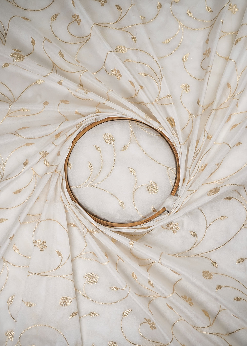 White Dyeable Silk Fabric With All Over Zari Handloom 24964