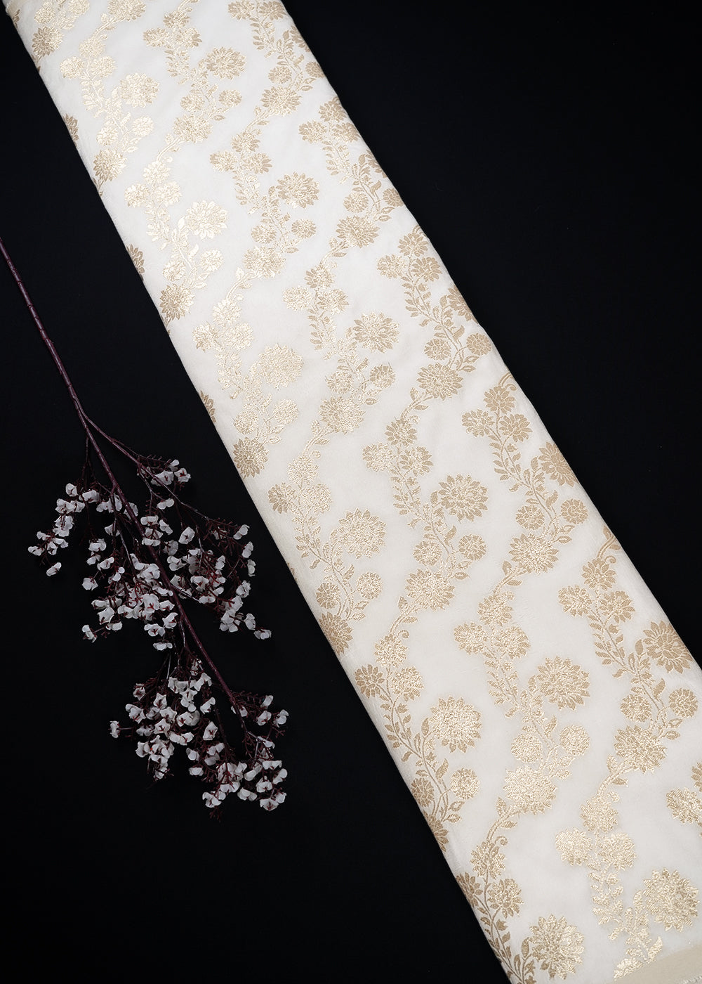 White Dyeable Silk Fabric With All Over Zari Handloom 24968
