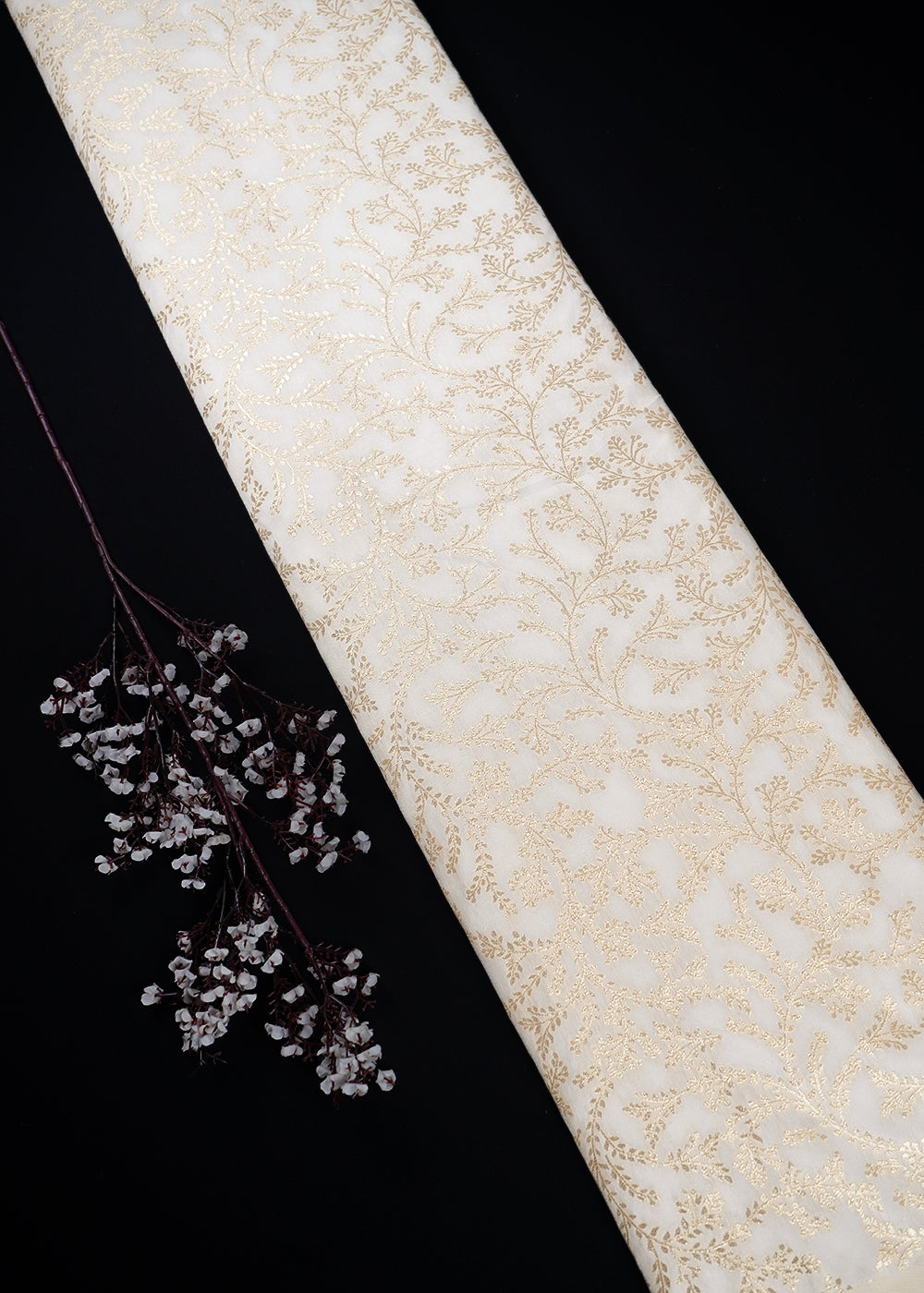 White Dyeable Silk Fabric With All Over Zari Handloom 24969
