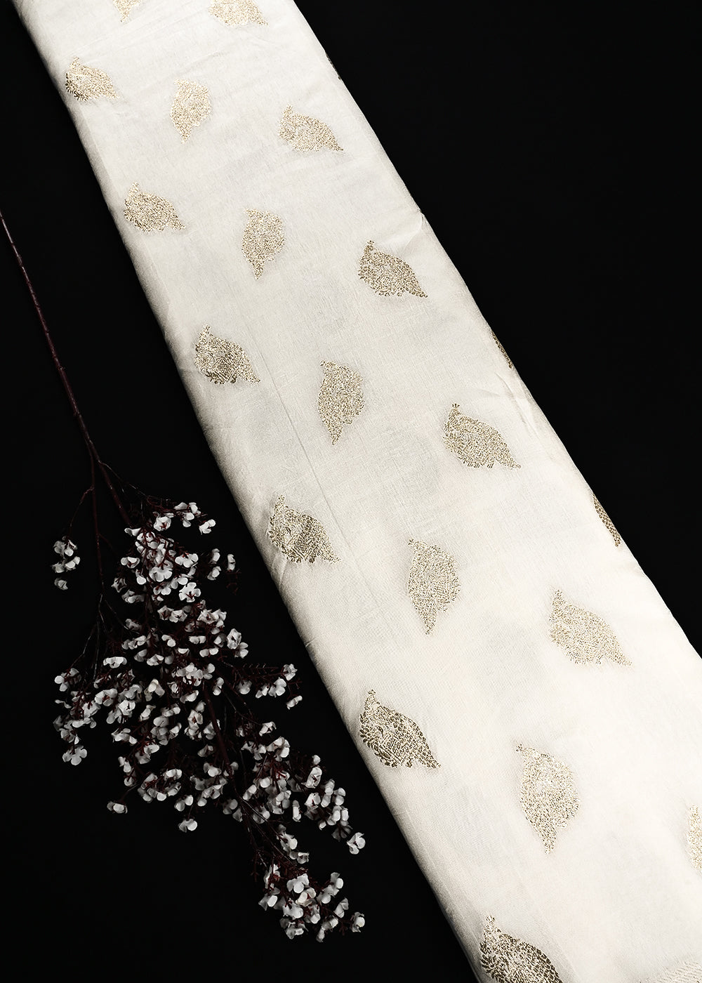 White Dyeable Silk Fabric With All Over Zari Handloom 25023