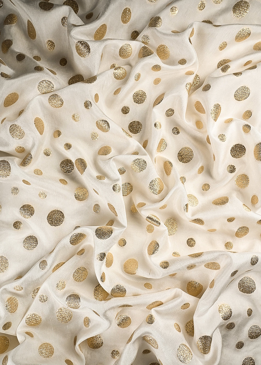 White Dyeable Silk Fabric With All Over Zari Handloom 25024