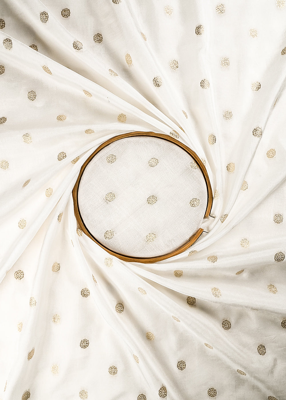 White Dyeable Silk Fabric With All Over Zari Handloom 25025