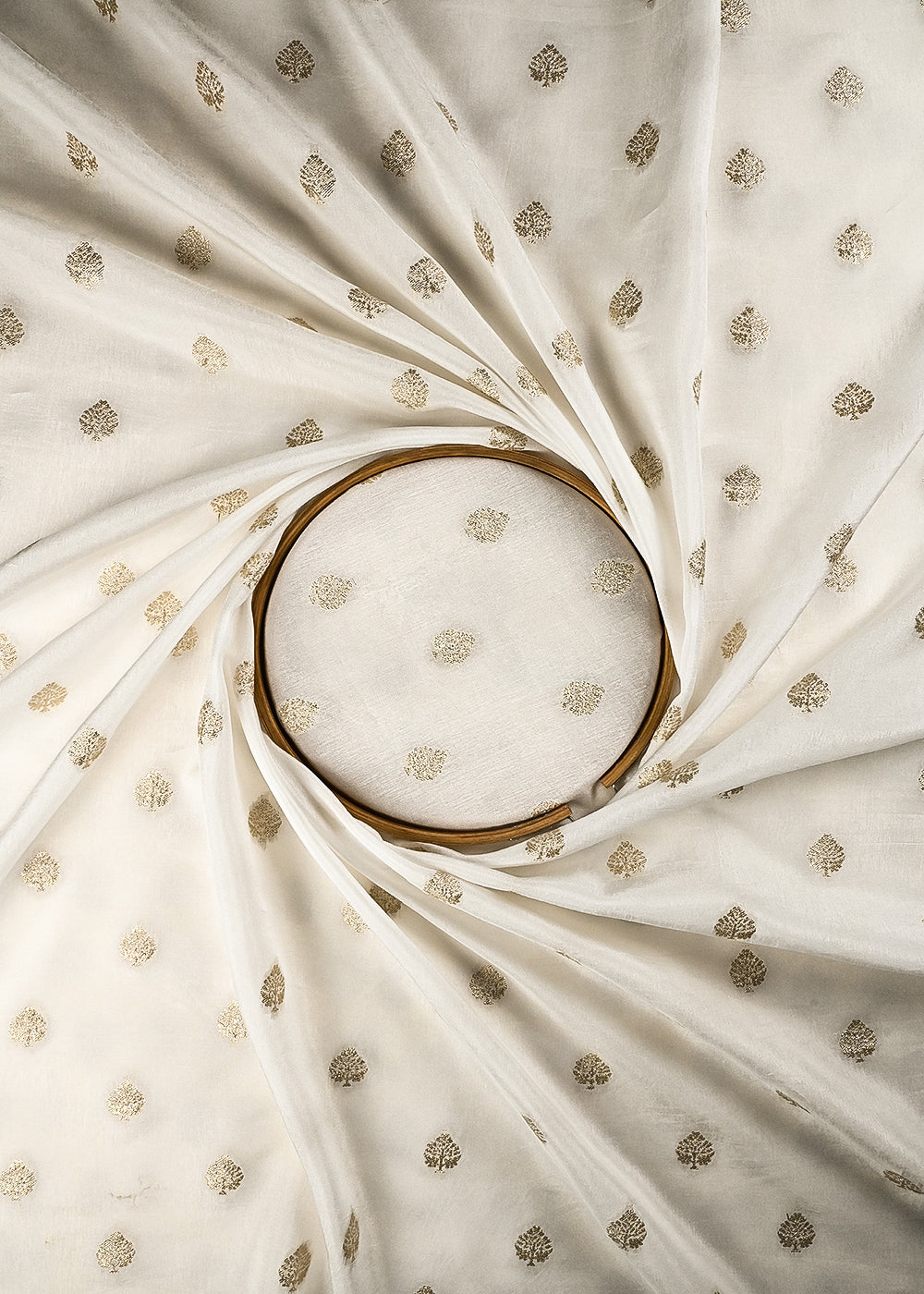 White Dyeable Silk Fabric With All Over Zari Handloom 25029