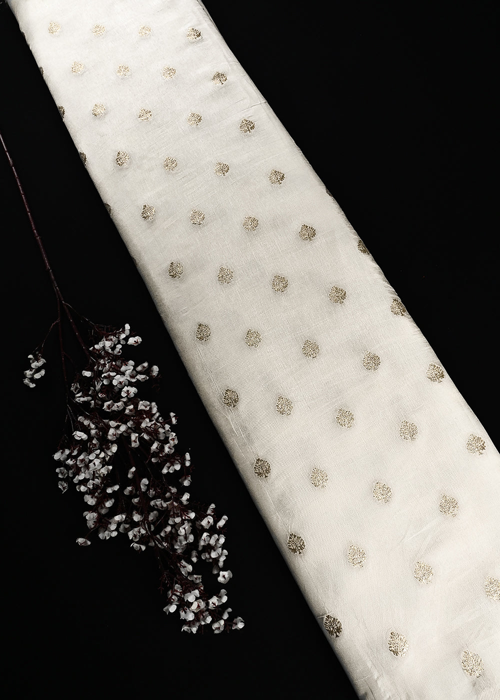 White Dyeable Silk Fabric With All Over Zari Handloom 25029