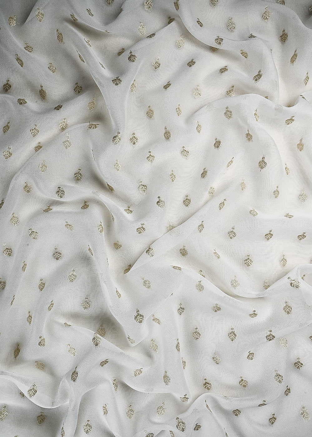 White Dyeable Georgette Fabric With All Over Zari Handloom 25034