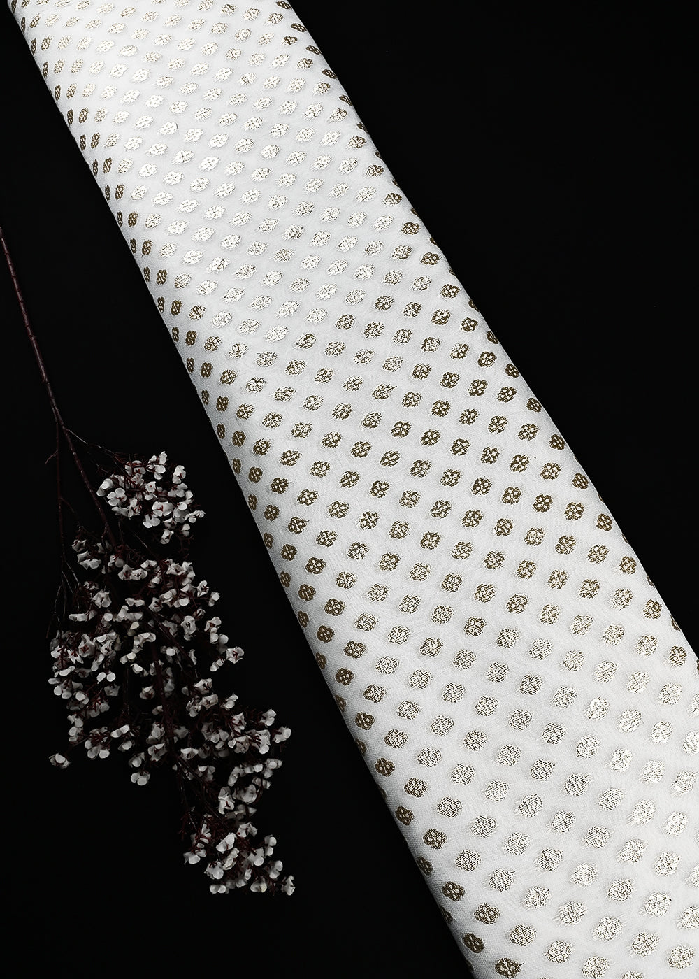 White Dyeable Georgette Fabric With All Over Zari Handloom 25037