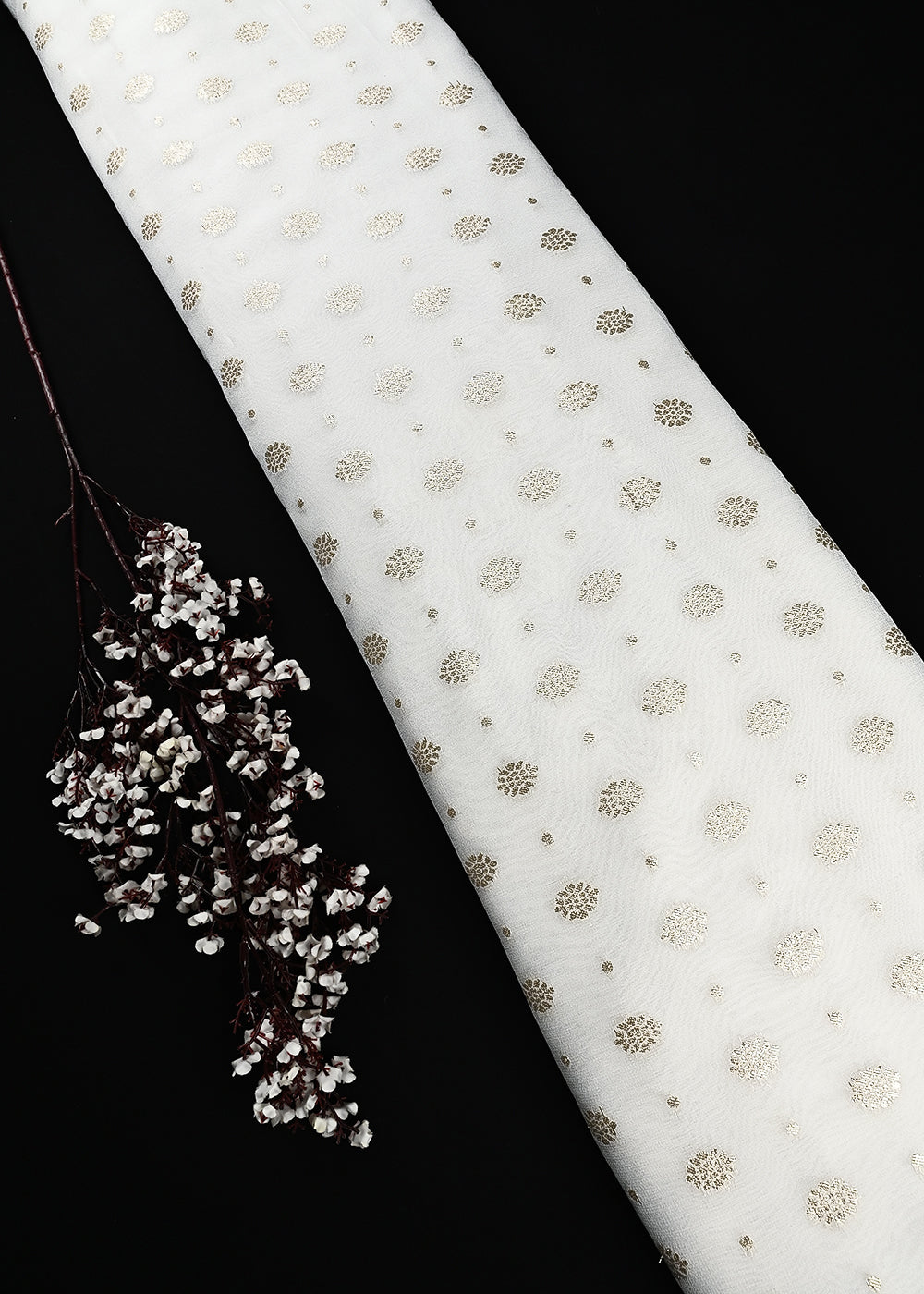 White Dyeable Georgette Fabric With All Over Zari Handloom 25039