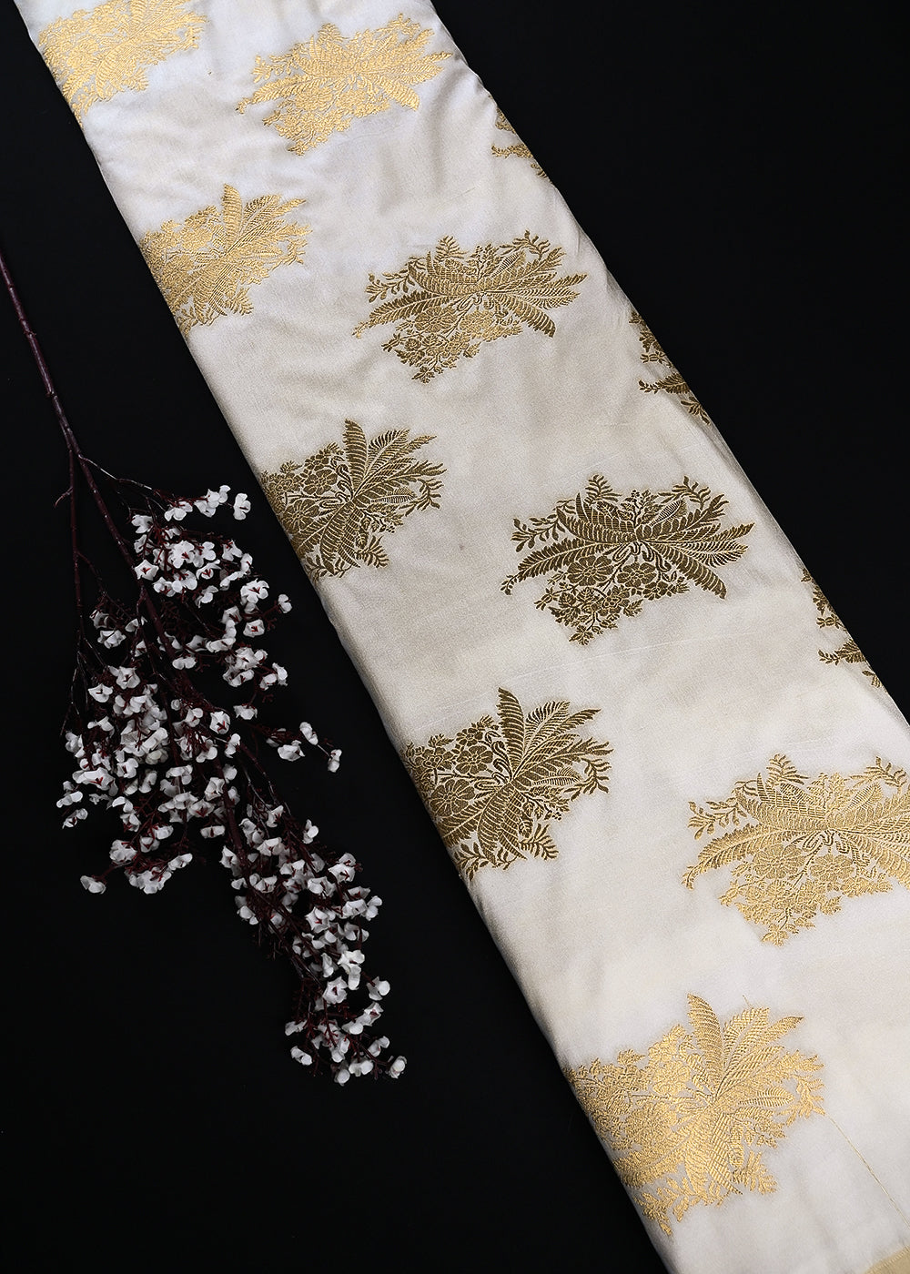 White Dyeable Silk Fabric With All Over Zari Handloom 25092