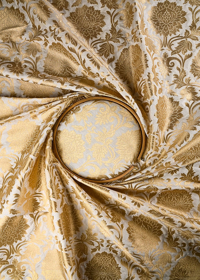 White Dyeable Silk Fabric With All Over Zari Handloom 25094