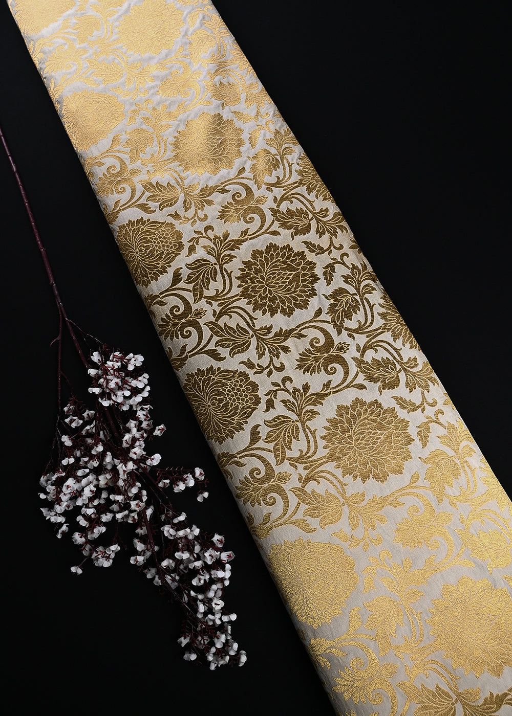 White Dyeable Silk Fabric With All Over Zari Handloom 25094