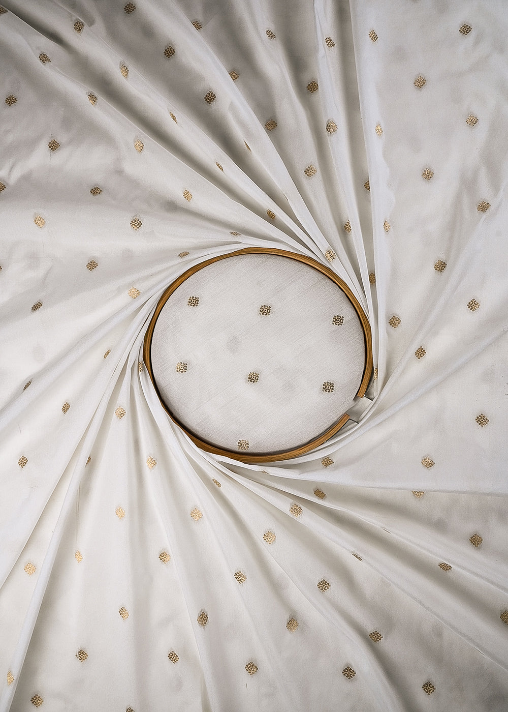 White Dyeable Silk Fabric With All Over Zari Handloom 25098