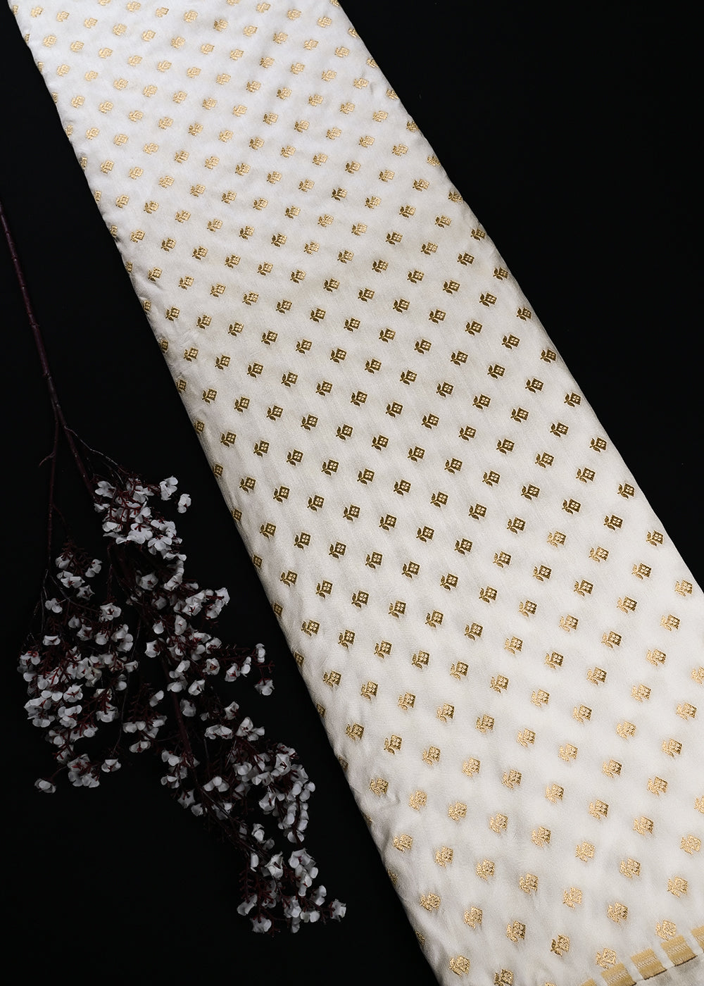 White Dyeable Silk Fabric With All Over Zari Handloom 25102