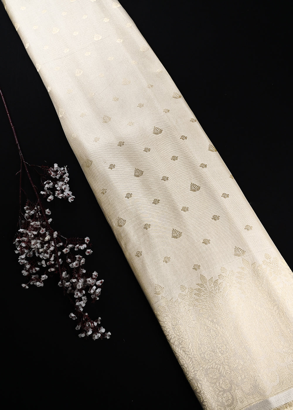 Golden Dyeable Tissue Fabric With All Over Zari Handloom With One Side Border 25150
