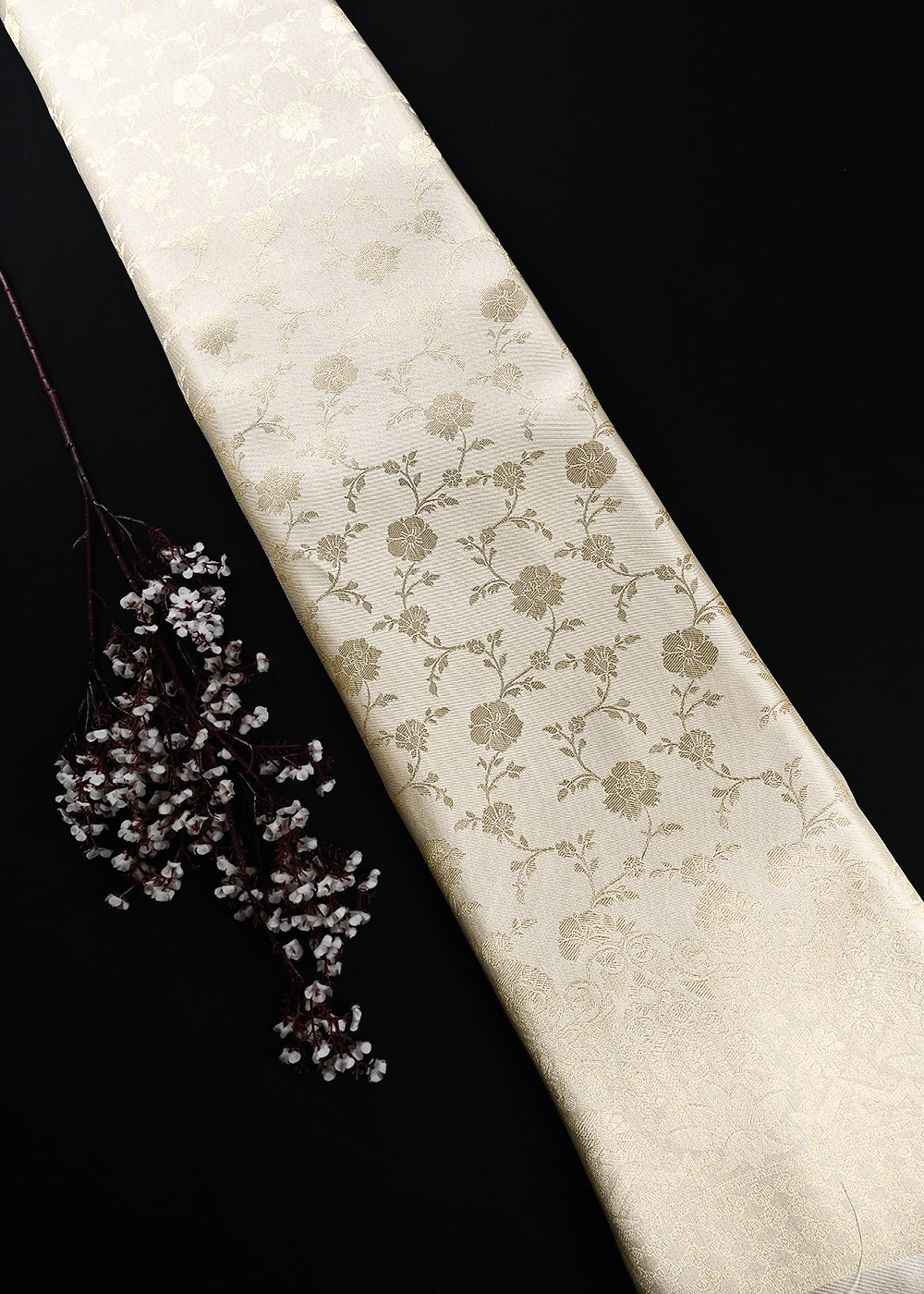 Golden Dyeable Tissue Fabric With All Over Zari Handloom With One Side Border 25151