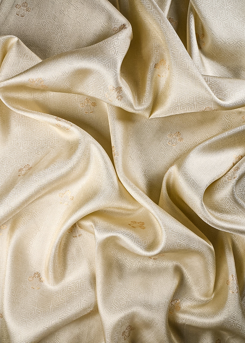 Golden Dyeable Tissue Fabric With All Over Zari Handloom 25160