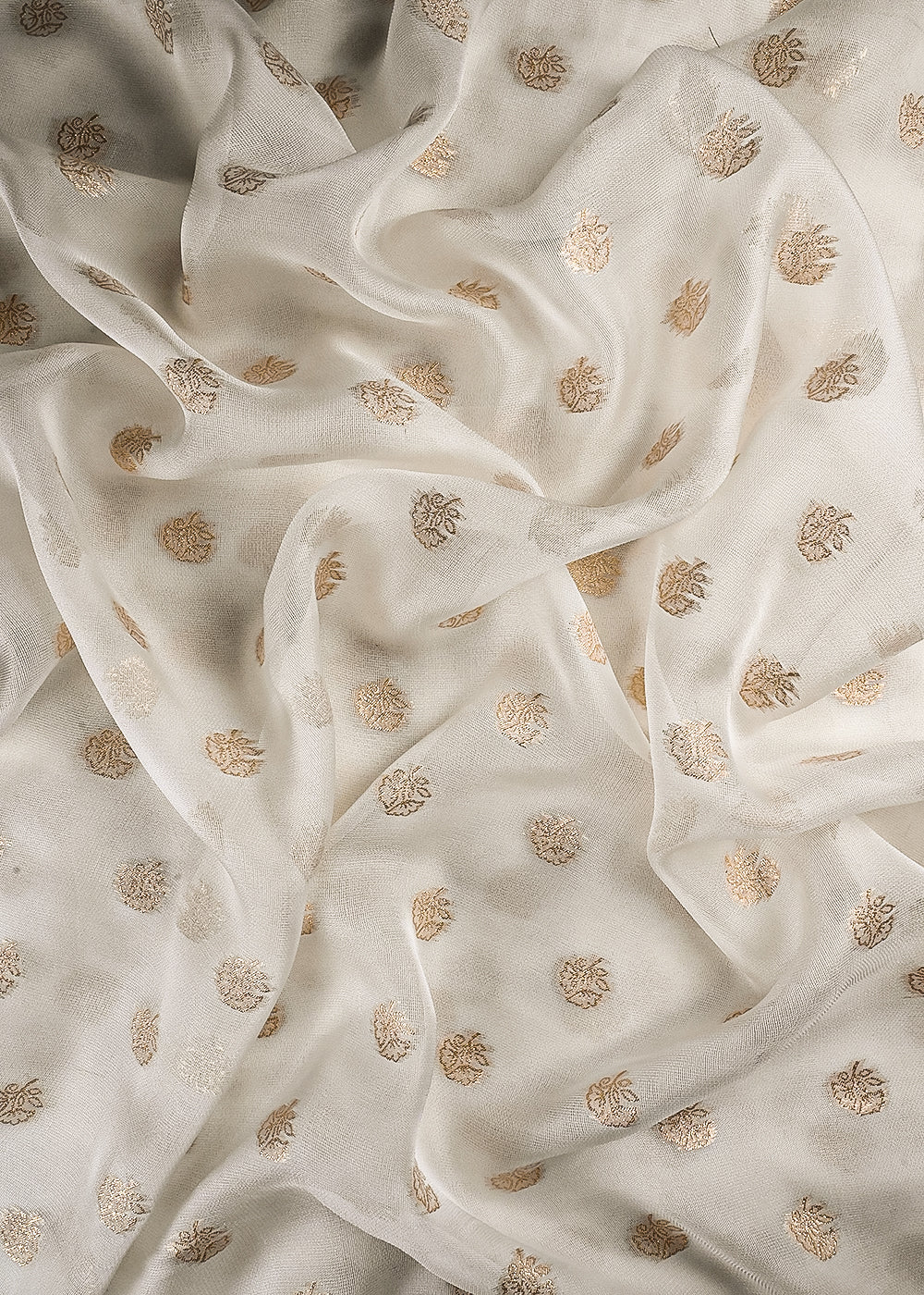 White Dyeable Georgette Fabric With All Over Zari Handloom 25195