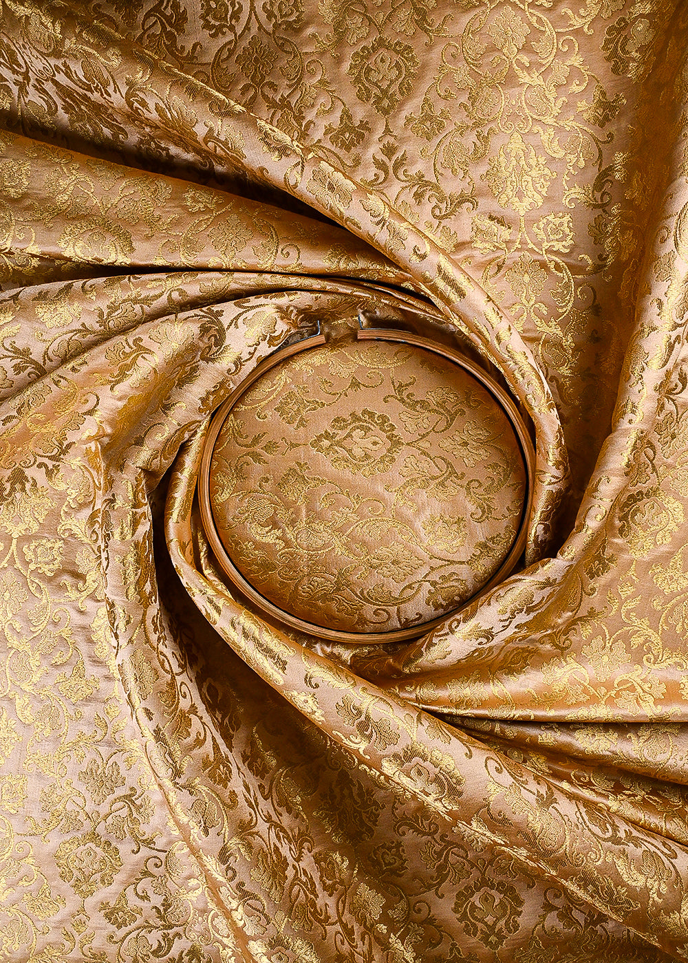 Beige Banarasi Brocade Fabric With All Over Thread And Zari Handloom 25244