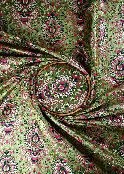 Green Pure Banarasi Brocade Fabric With All Over Thread And Zari Handloom 25283