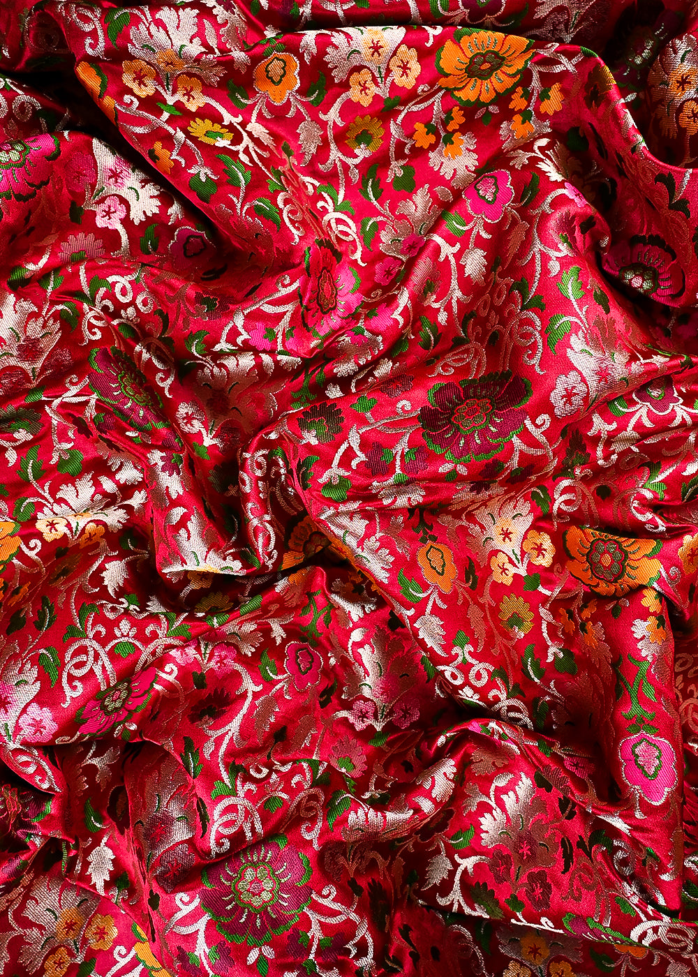 Maroon Banarasi Brocade Fabric With All Over Thread And Zari Handloom 25291