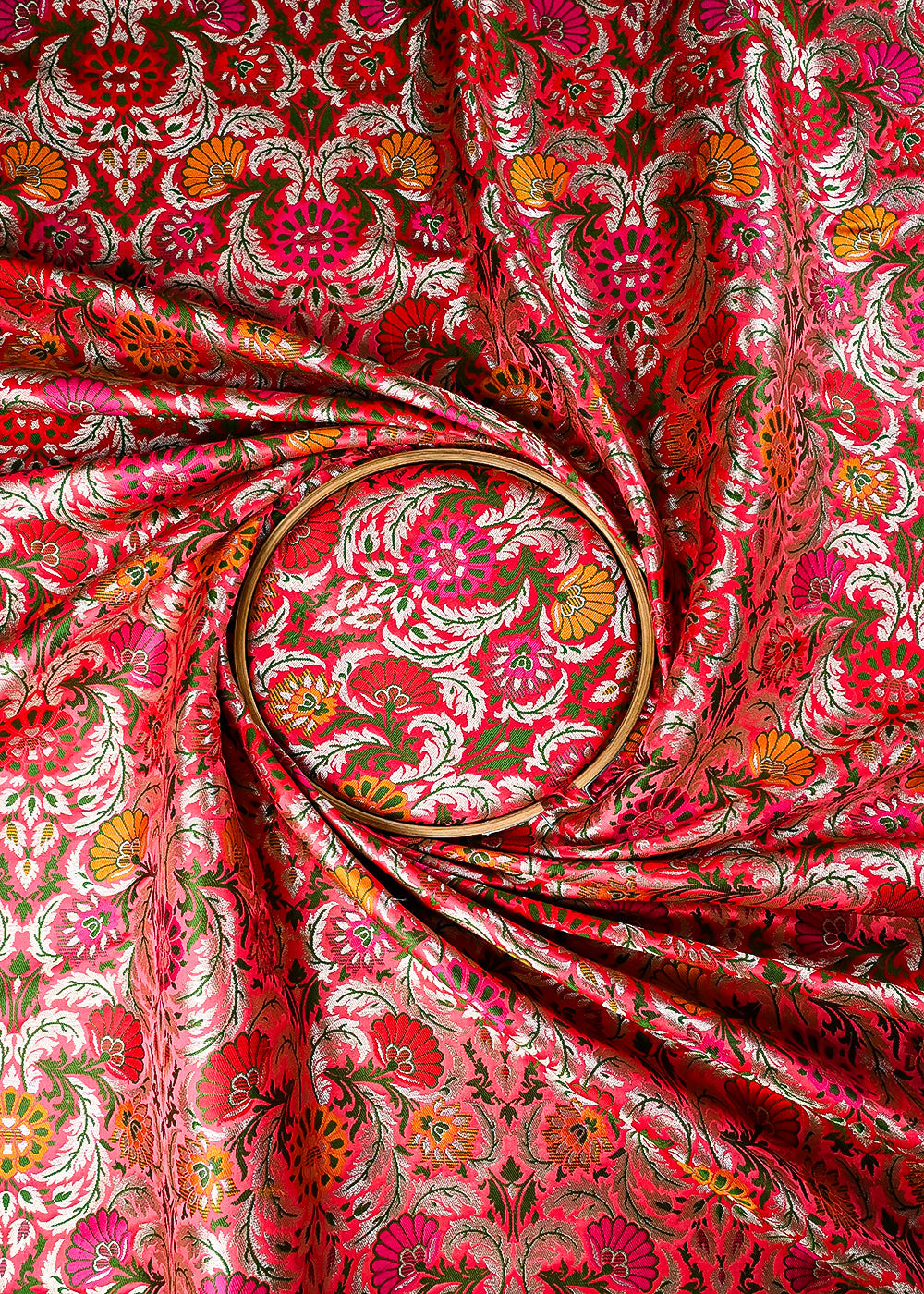 Gajri Pink Pure Banarasi Brocade Fabric With All Over Thread And Zari Handloom 25294