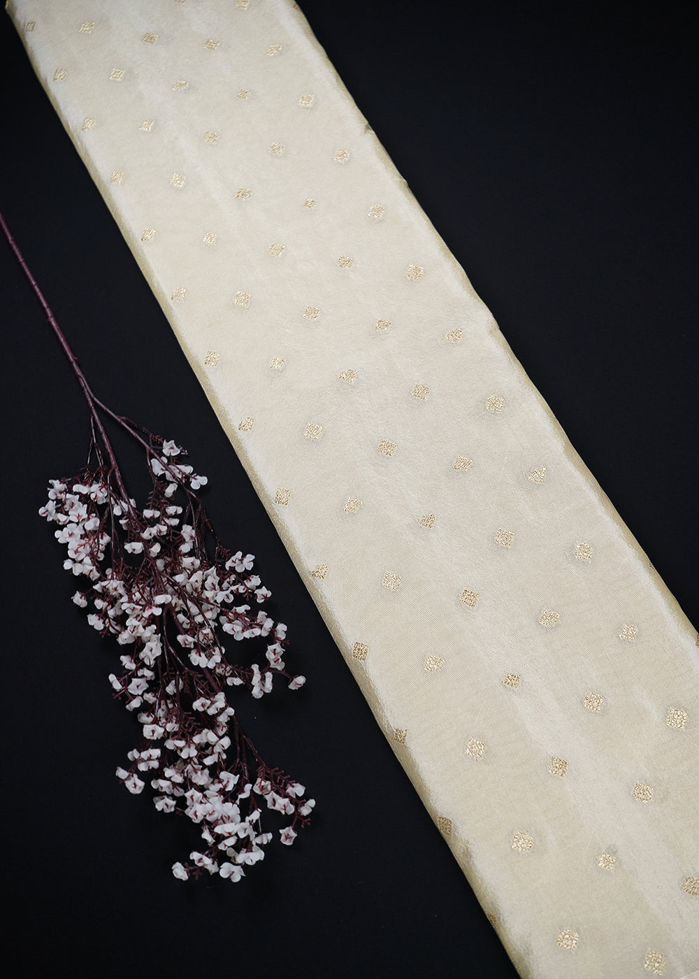 Golden Dyeable Tissue Fabric With All Over Zari Handloom 25333
