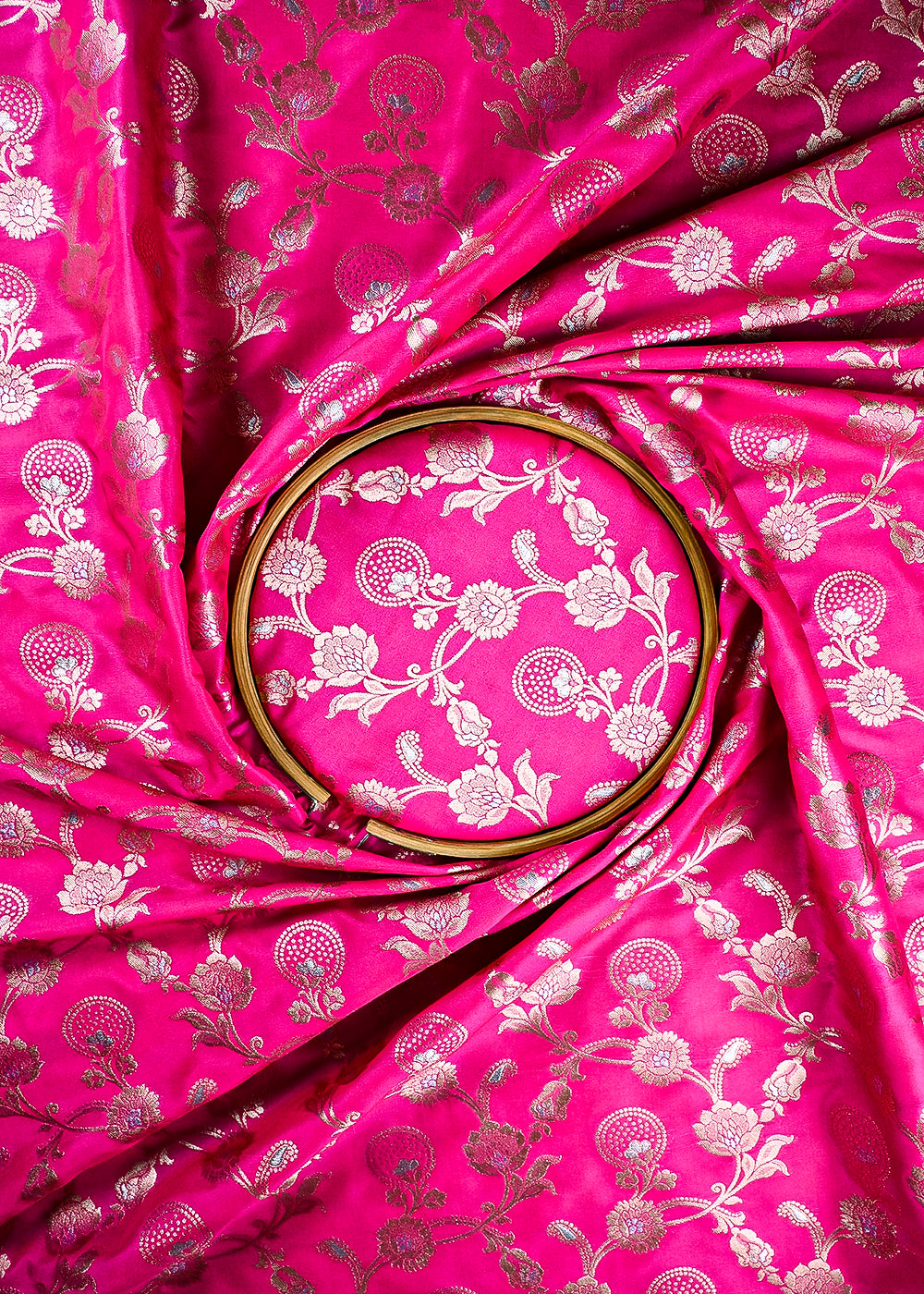Pink Banarasi Brocade Fabric With All Over Zari Handloom 25356