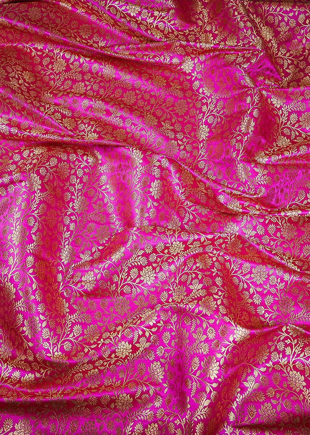 Pink Banarasi Brocade Fabric With All Over Thread And Zari Handloom 25367