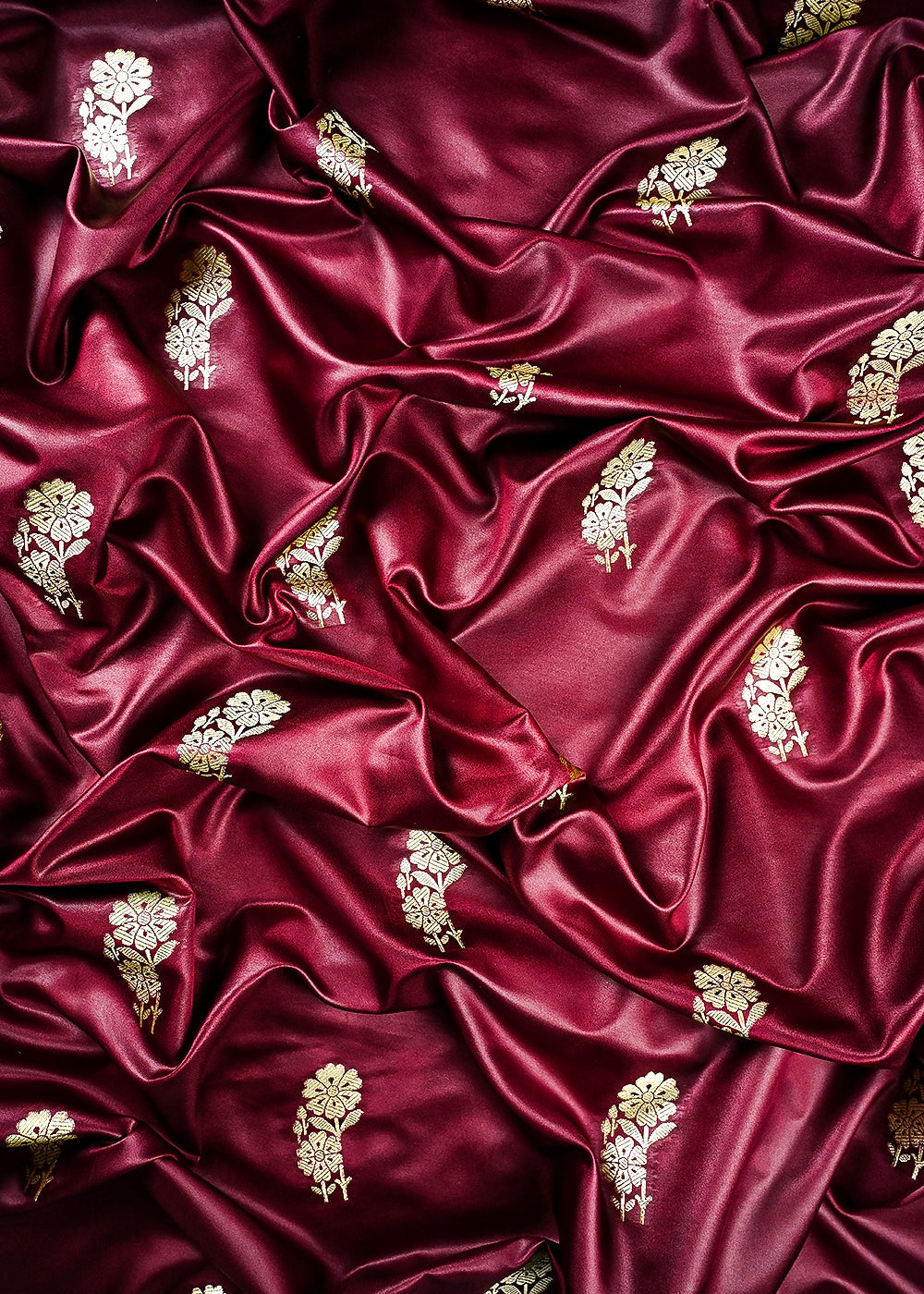 Wine Banarasi Brocade Fabric With All Over Zari Handloom 25700