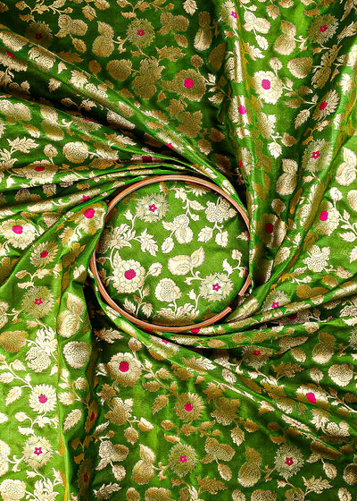 Green Banarasi Brocade Fabric With All Over Thread And Zari Handloom 25767