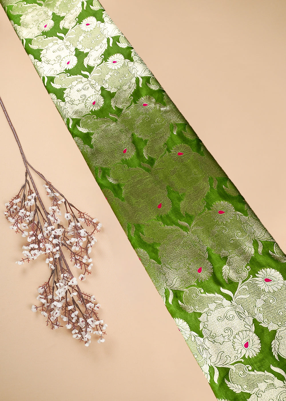Green Banarasi Brocade Fabric With All Over Thread And Zari Handloom 25768