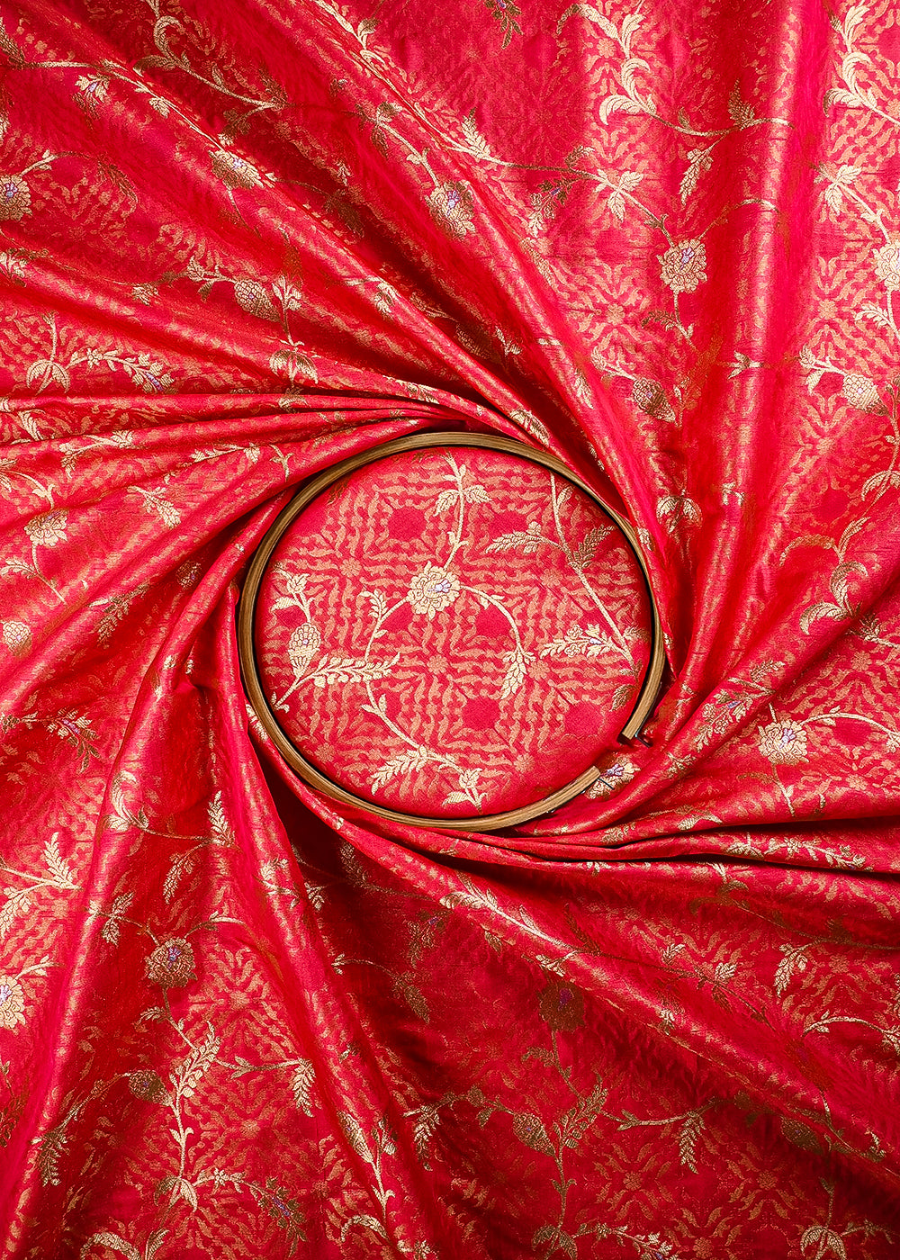 Pink Banarasi Brocade Fabric With All Over Zari Handloom 25772