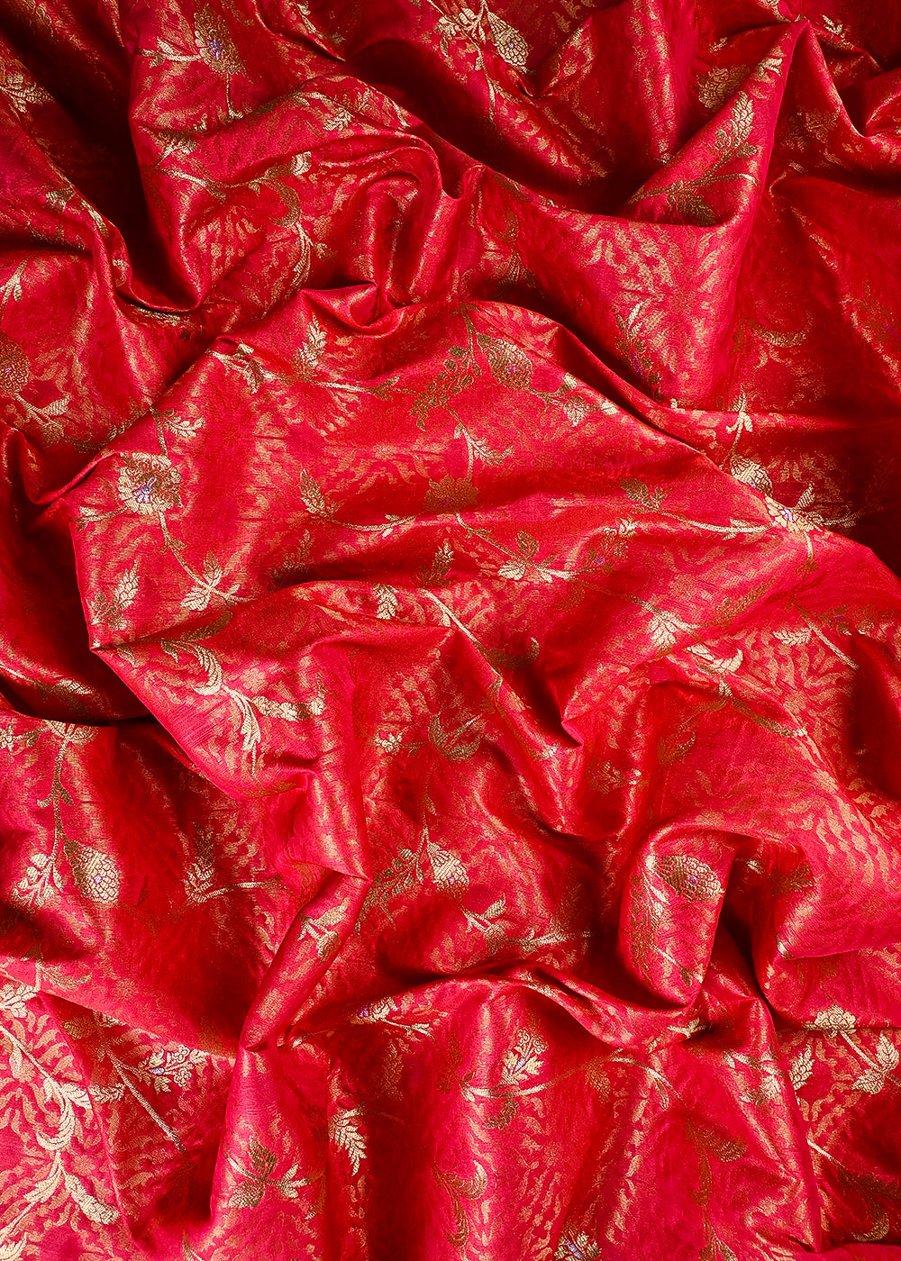 Pink Banarasi Brocade Fabric With All Over Zari Handloom 25772