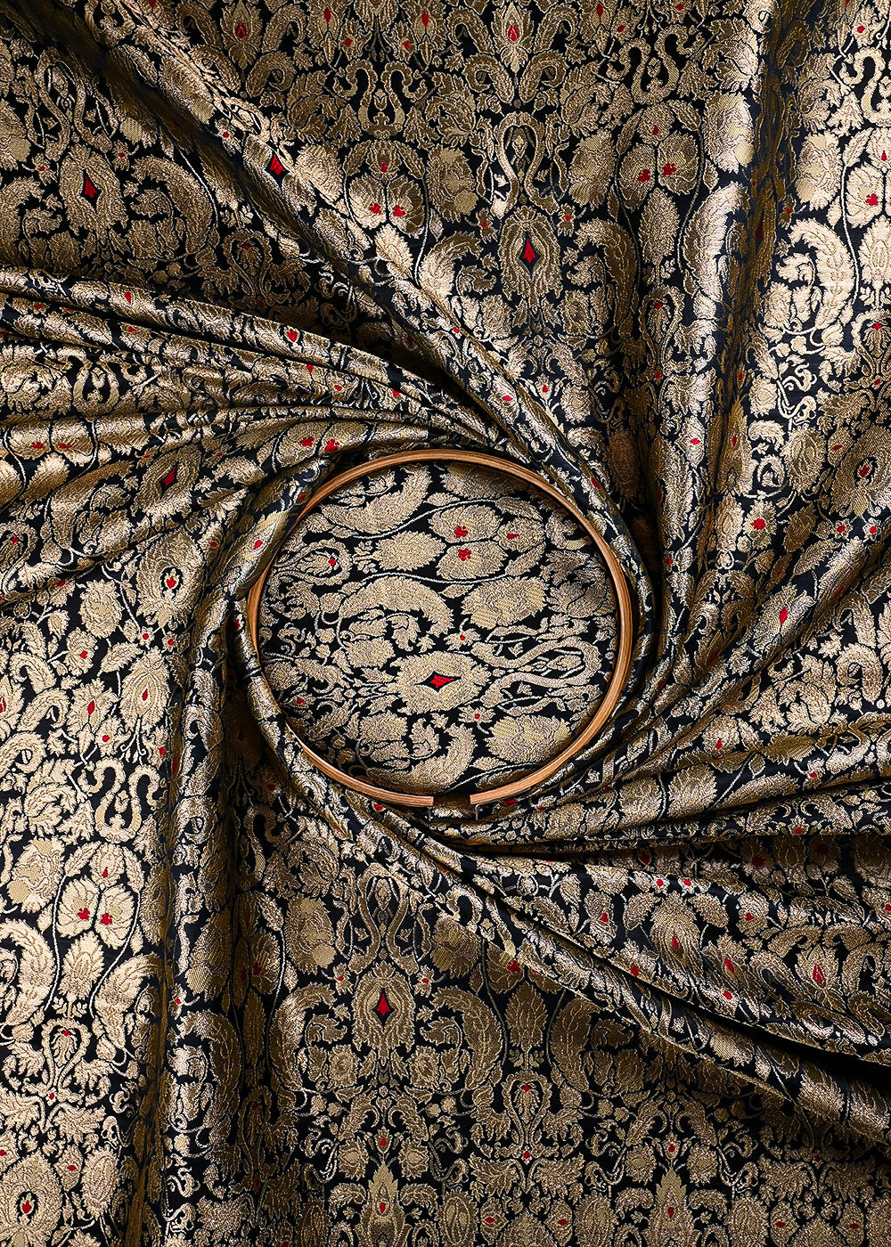 Black Banarasi Brocade Fabric With All Over Thread And Zari Handloom 25826