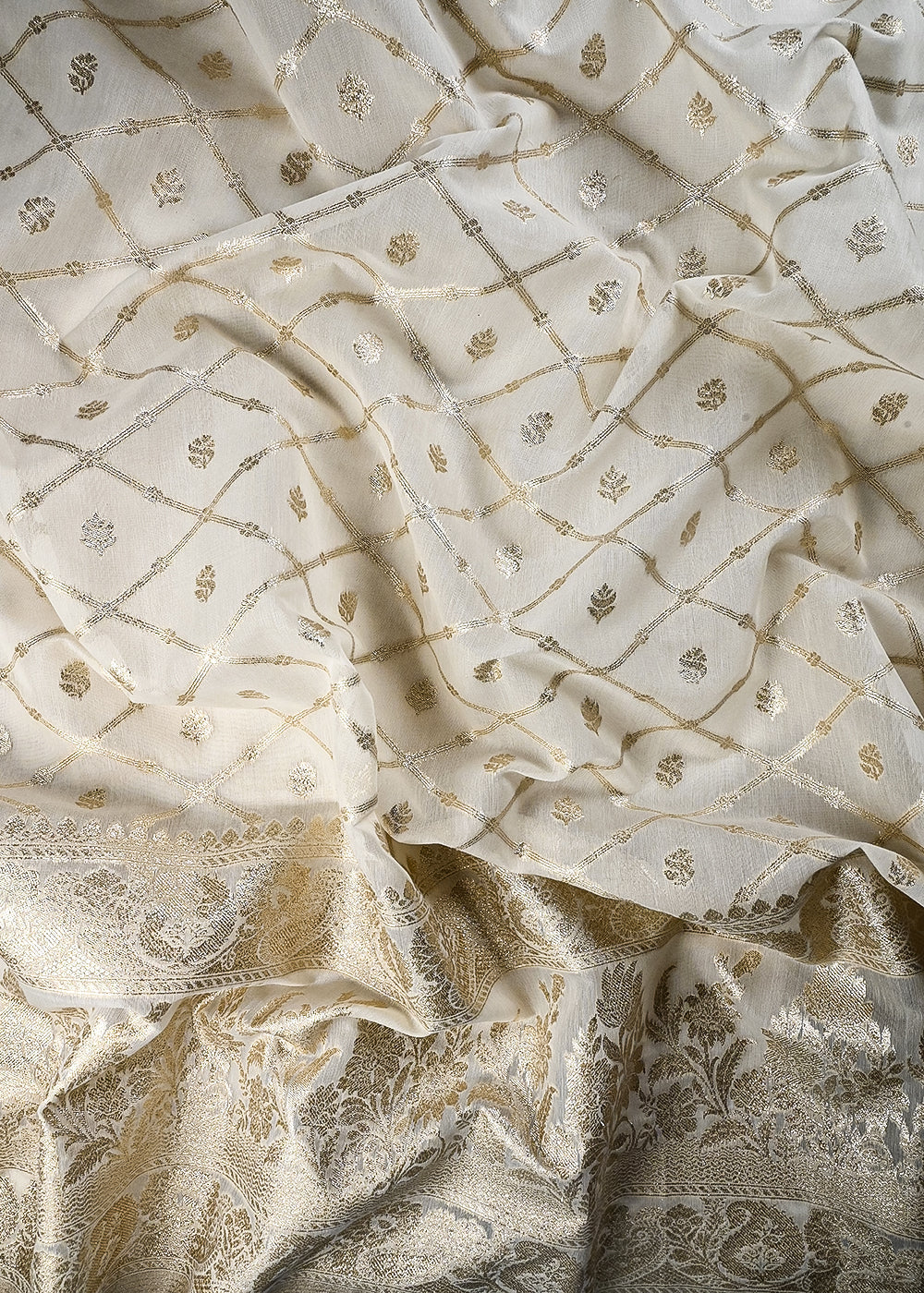 White Dyeable Chanderi Fabric With All Over Zari Handloom With One Side Border 25838