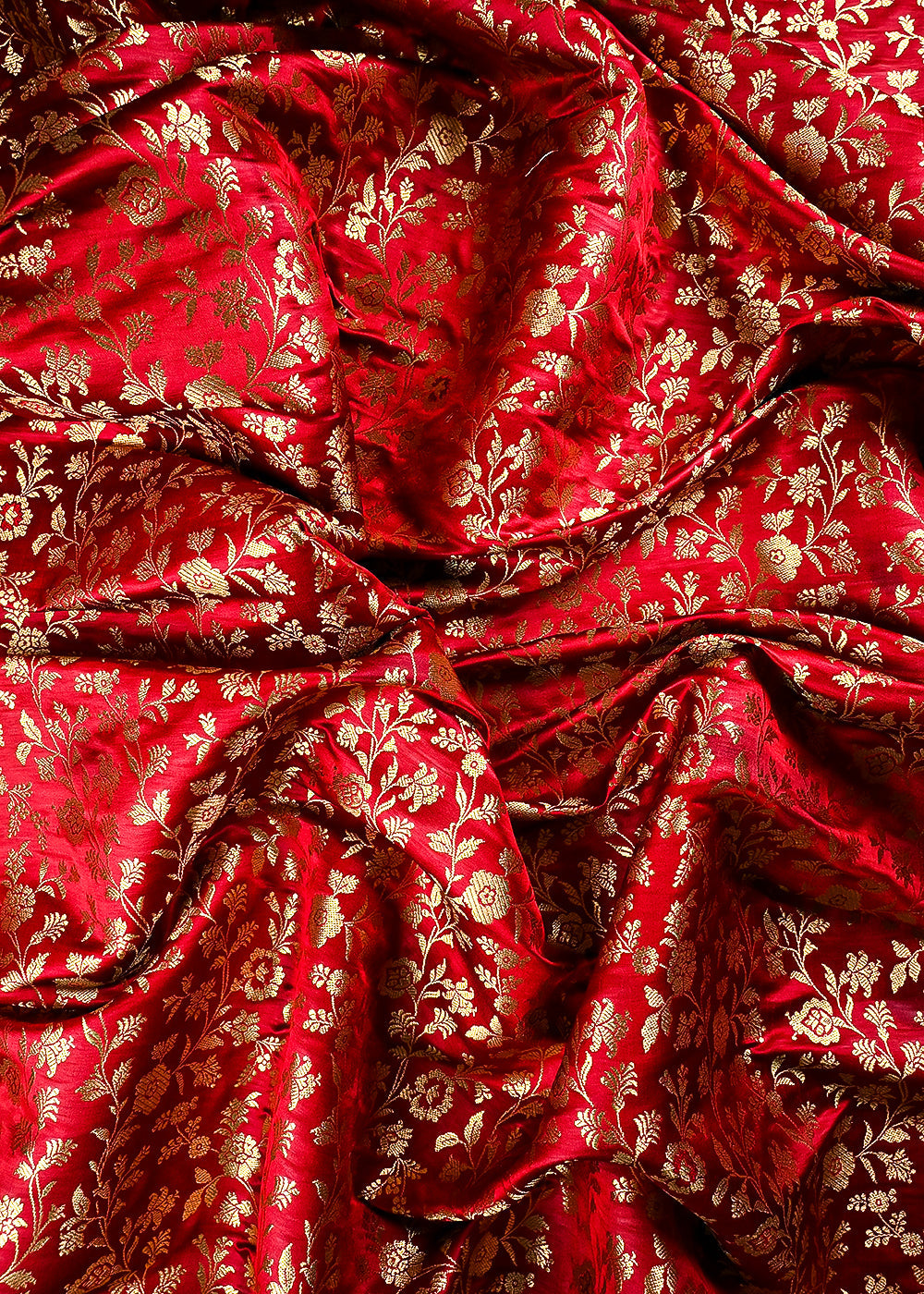 Maroon Banarasi Brocade Fabric With All Over Zari Handloom 25846