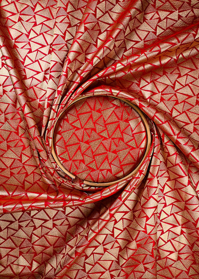 Maroon Banarasi Brocade Fabric With All Over Thread And Zari Handloom 25864
